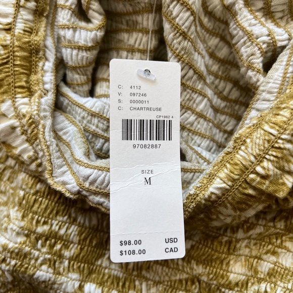 By Anthropologie Seersucker Smocked Puff-Sleeve Crop Top Chartreuse Size M NWT - Picture 9 of 11